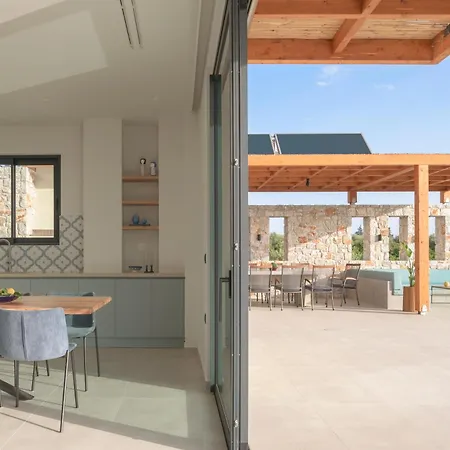 Blue Zone Villa, A Seaview Sanctuary With Pool, By Thinkvilla Ханья (Крит)